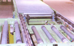 擱板輸送機 擱板輸送機